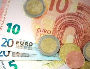 Ιδιωτικός τομέας: Μόνο μέσω τράπεζας η αποζημίωση απόλυσης από 1η Ιουλίου